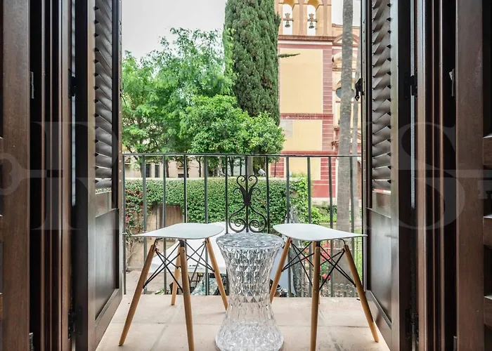 Spacious Apartment By Picasso Museum By Rems