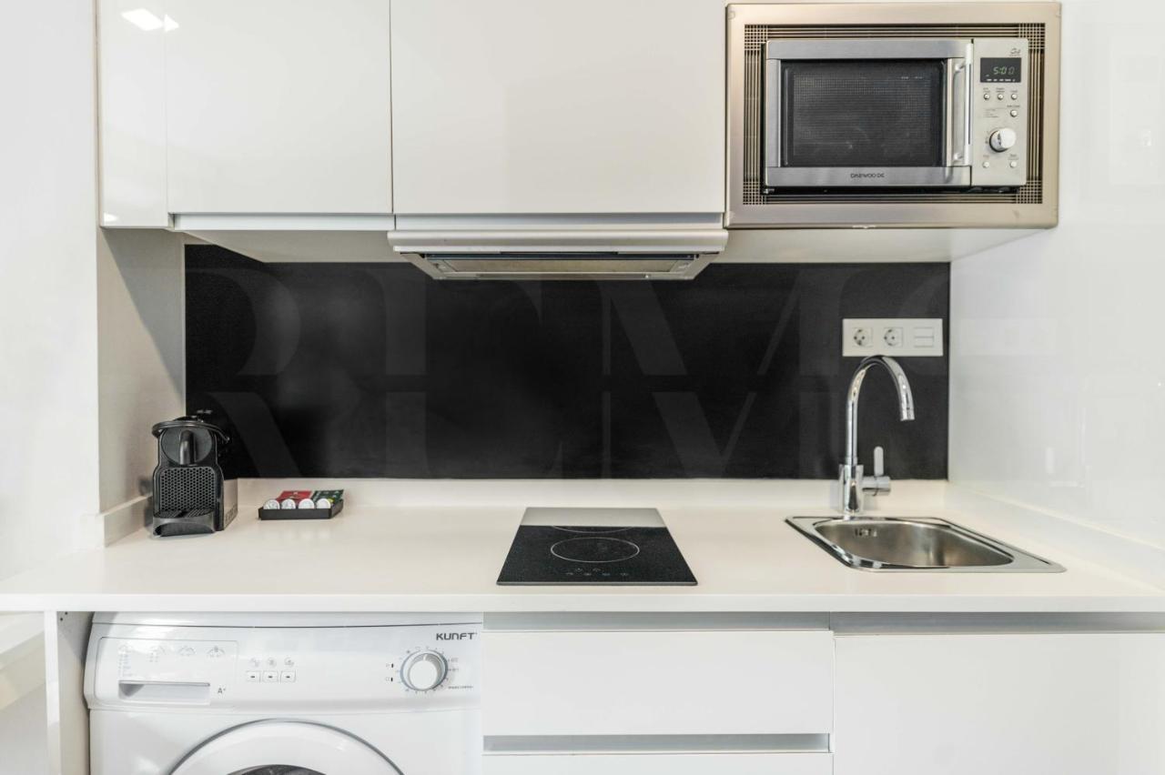 Spacious By Picasso Museum By Rems Apartment Malaga